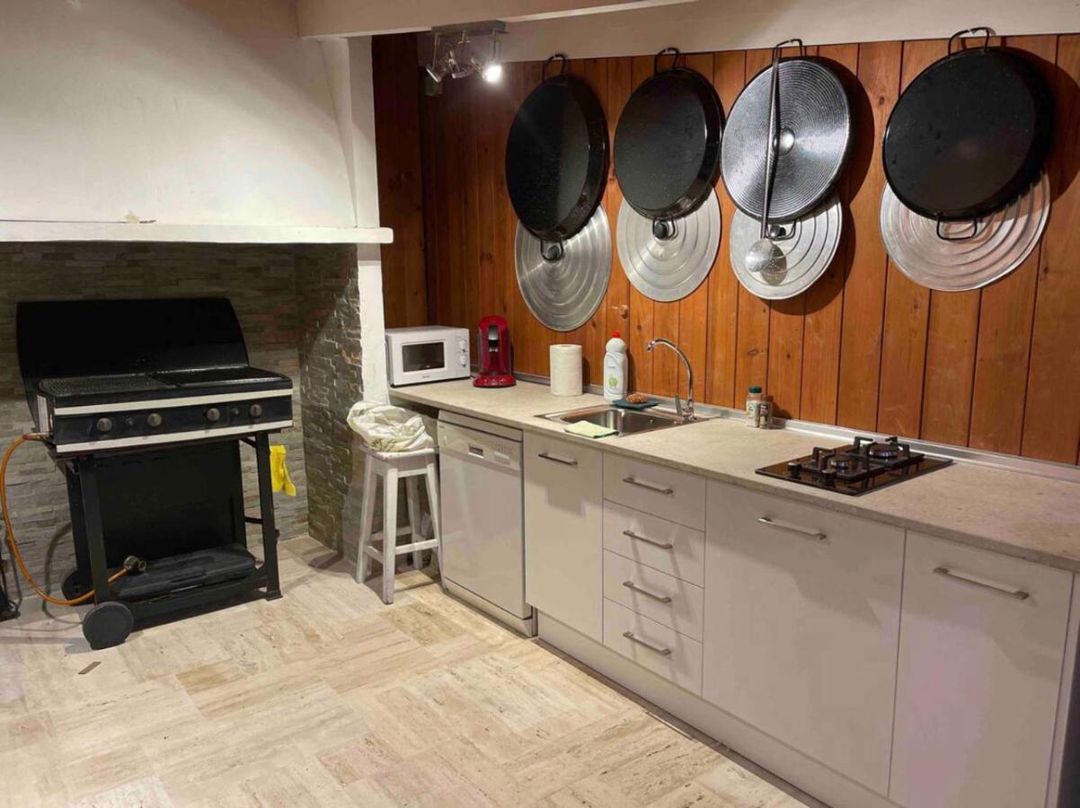 Habitacion Con Bano Privado Frente A La Piscina, Maximo 2 Personas, No Es La Casa Completa San Vicente Raspeig Exterior foto