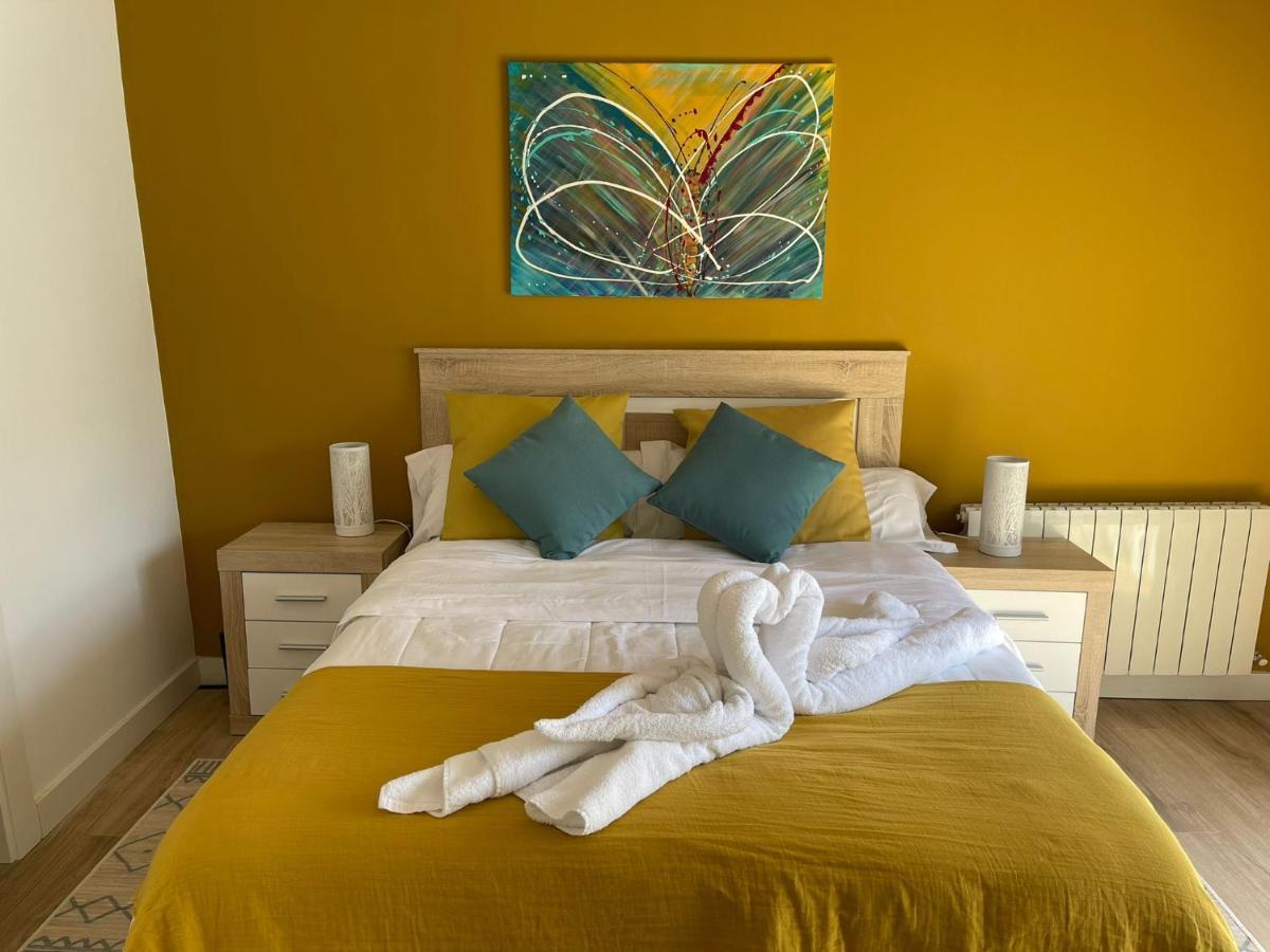 Habitacion Con Bano Privado Frente A La Piscina, Maximo 2 Personas, No Es La Casa Completa San Vicente Raspeig Exterior foto