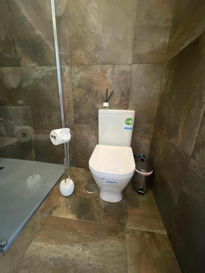 Habitacion Con Bano Privado Frente A La Piscina, Maximo 2 Personas, No Es La Casa Completa San Vicente Raspeig Exterior foto